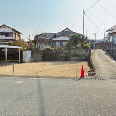 西側接道2項道路