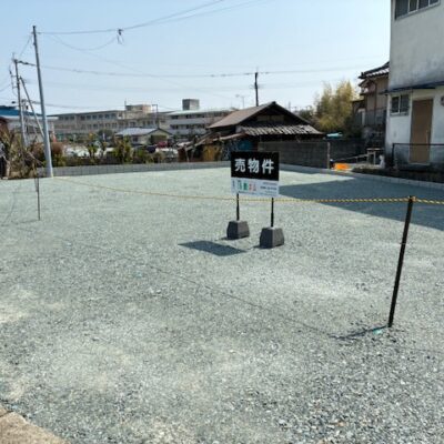 山鹿小学校から60ｍ　６２．４６坪　４２０万円　建築条件なし　注文住宅用地　山鹿市山鹿４３４番１ 画像1