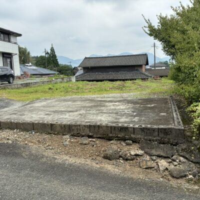 山鹿市下吉田806番13　注文住宅用土地　メーカー指定なし　八幡小学校区　広々83.39坪　坪単価4.5万円　上下水道完備 画像4